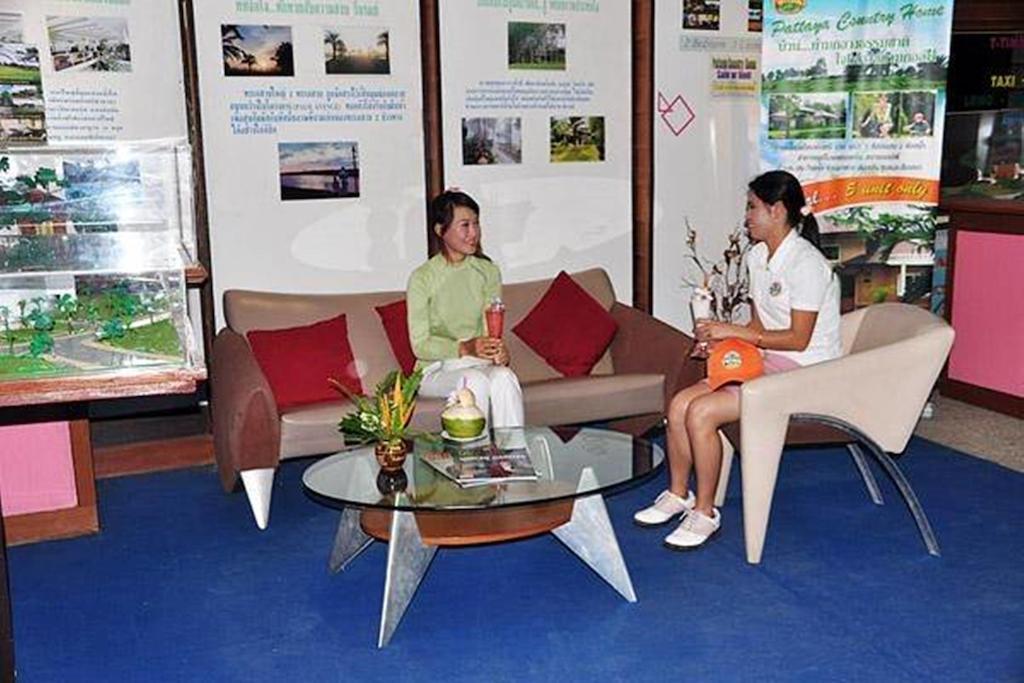 Pattaya Country Club & Resort Ban Pong  Ngoại thất bức ảnh