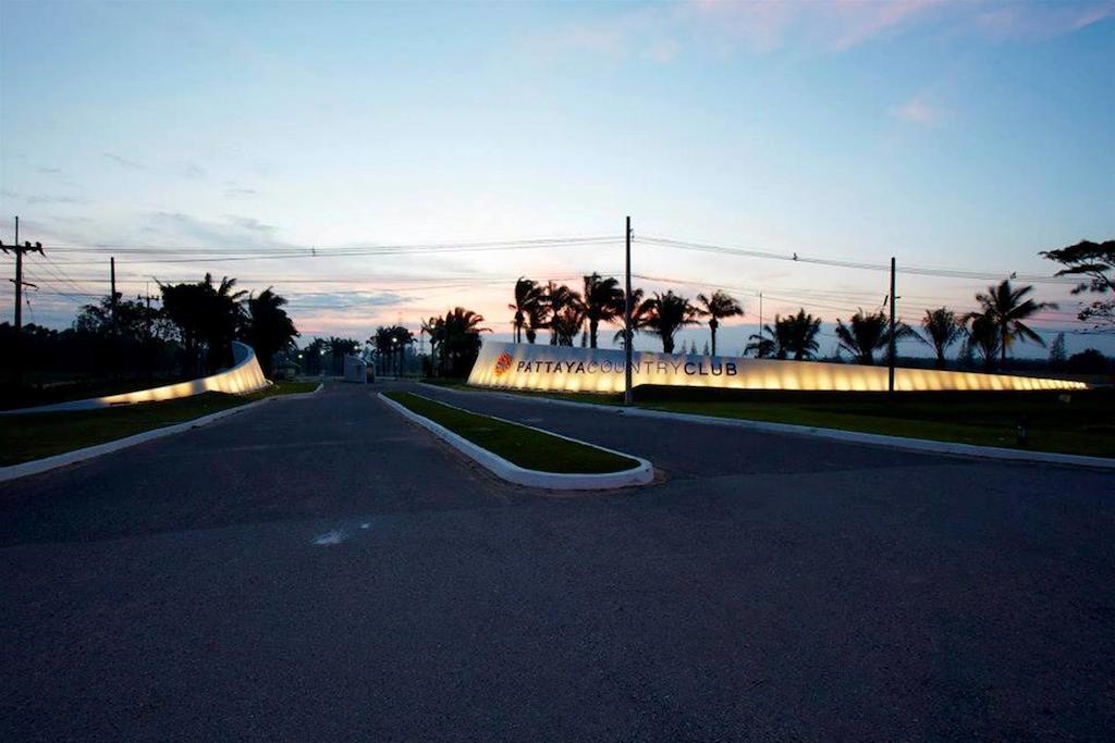 Pattaya Country Club & Resort Ban Pong  Ngoại thất bức ảnh