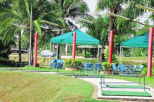 Pattaya Country Club & Resort Ban Pong  Ngoại thất bức ảnh