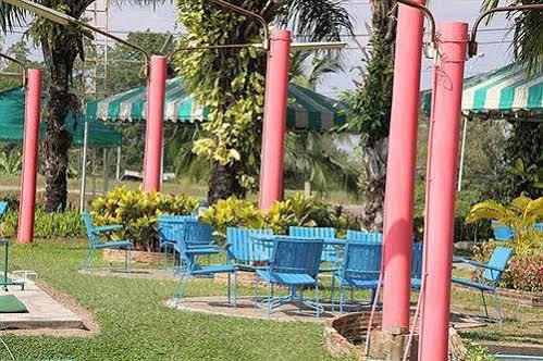 Pattaya Country Club & Resort Ban Pong  Ngoại thất bức ảnh